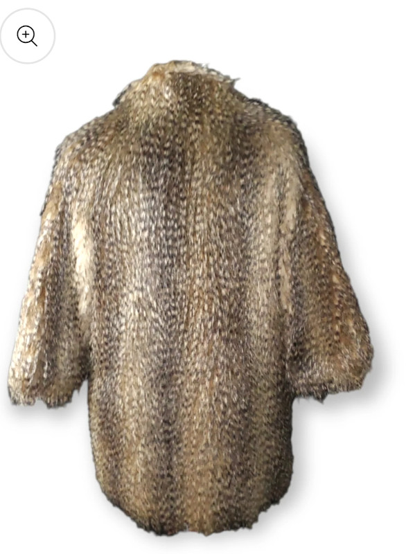 Jacob- Faux Fur Coat Size XS (reduced price) in Women's - Tops & Outerwear in Markham / York Region - Image 2