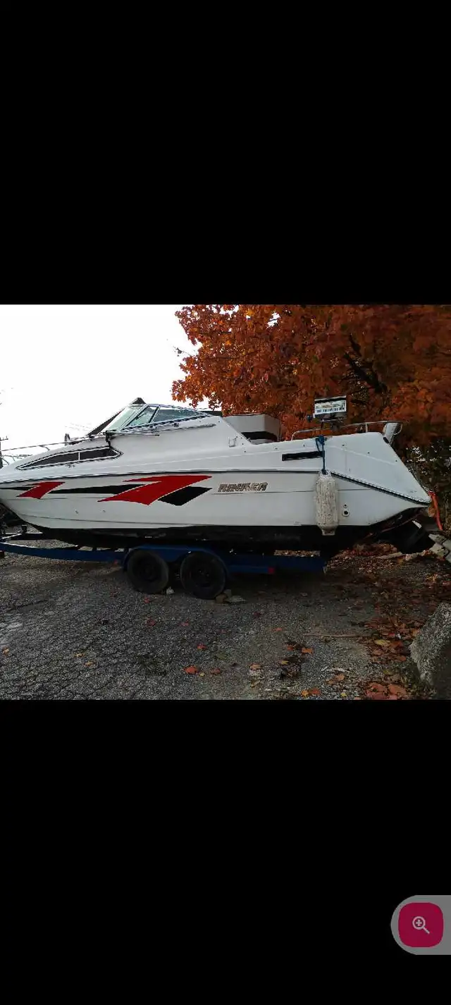 1993 Rinker Fiesta 26' in Powerboats & Motorboats in Markham / York Region - Image 2