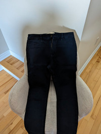 women's pants at Hollister