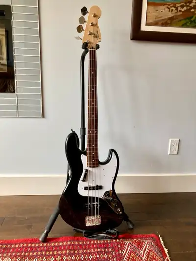 Fender Jazz Bass, View more