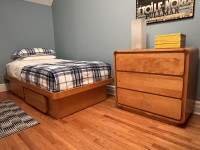 Mid Century Twin/Single Bedroom Furniture Set