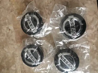 Nissan LEAF, Murano, Pathfinder, Rogue, Sentra, Versa OEM Black Center Cap #40342-JF50A Make/Model/Y...