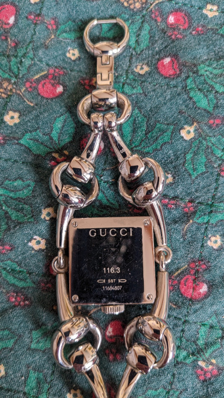 Authentic Gucci Ladies Watch in Jewellery & Watches in Edmonton - Image 2