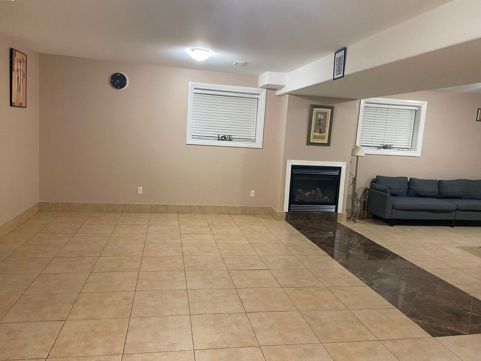 New Large Windows Basement for rent in South Windsor near EC Row 4