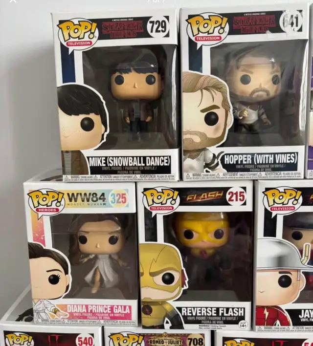 FUNKO POPS - Marvel, Stranger things, IT, the office, etc. in Arts & Collectibles in London - Image 8