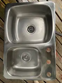 Double sink 