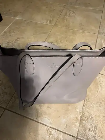 Kate spade tote asap pick up today, View more