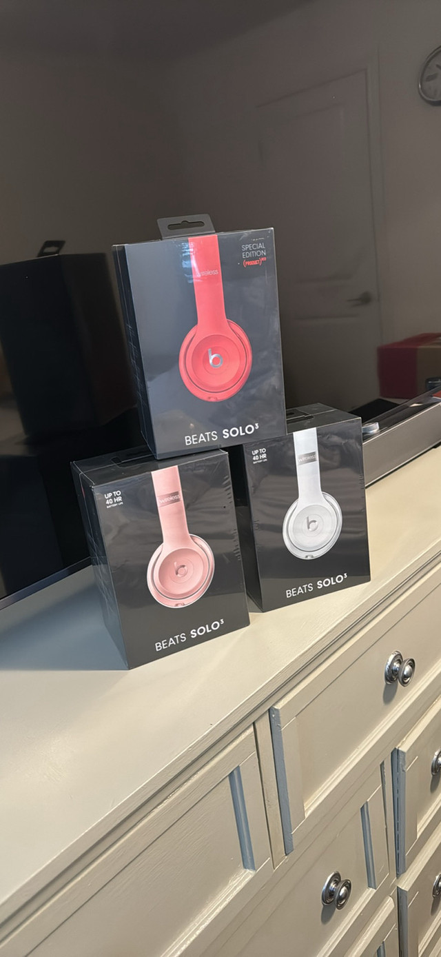 BeatsStudio 3 box factory sealed in wrap in Headphones in Oakville / Halton Region - Image 2