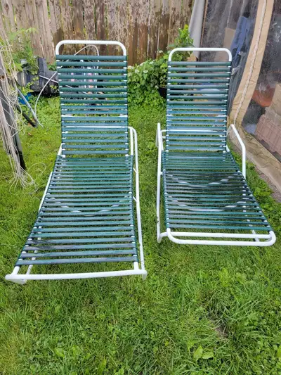 Pool lounge chairs, sturdy all aluminum construction