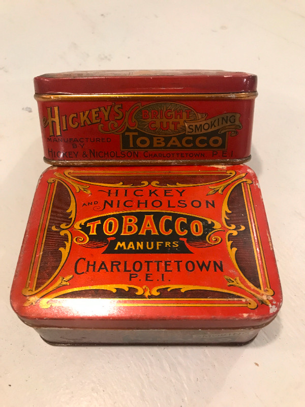 Charlottetown's Hickey and Nicholson Antiques - small red tin, o in Arts & Collectibles in Charlottetown - Image 3