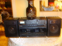 Chaîne Stereo Toshiba Stereo radio cassette recorder