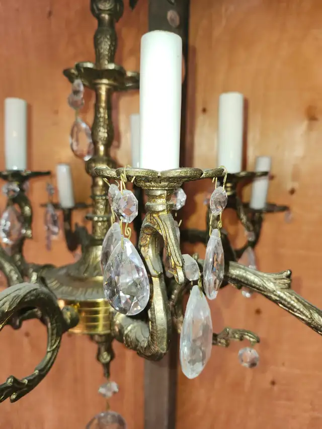 Vintage 1920s Spanish Brass Chandelier in Arts & Collectibles in Laval / North Shore - Image 5