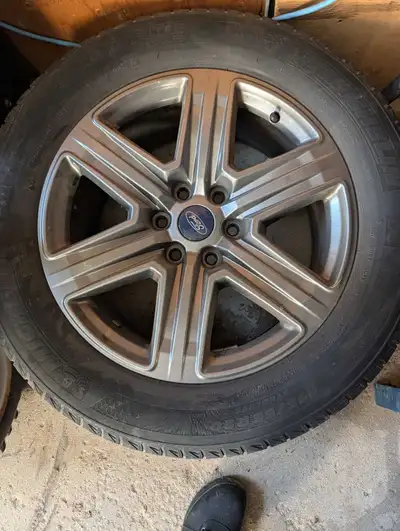 factory OEM 20-inch 6-spoke alloy wheel (JL3Z1007C / Hyper Silver finish) from a 2020 F150 with TPMS...