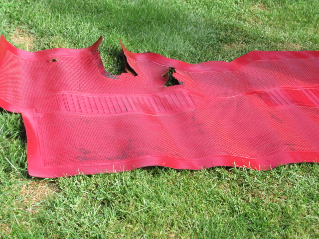 1955-59 Chevy / GMC floor mat in Other Parts & Accessories in St. Catharines - Image 2