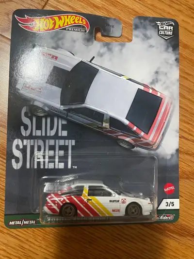 Hot wheels  slide street  TOYOTA AE86 SPRINTER TRUENO, View more