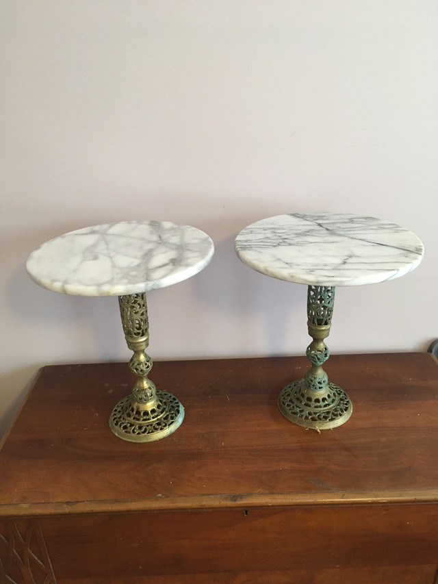 VINTAGE 2PC SET - SOLID MARBLE AND BRASS TABLES / SIDE TABLE in Other Tables in Belleville