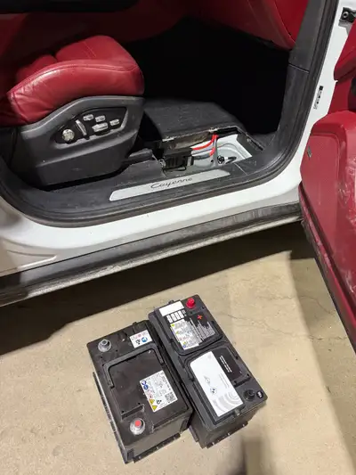 Porsche Cayenne, Lamborghini Urus, Audi Q8, Audi SQ8 lithium-to-AGM battery conversion. Price includ...