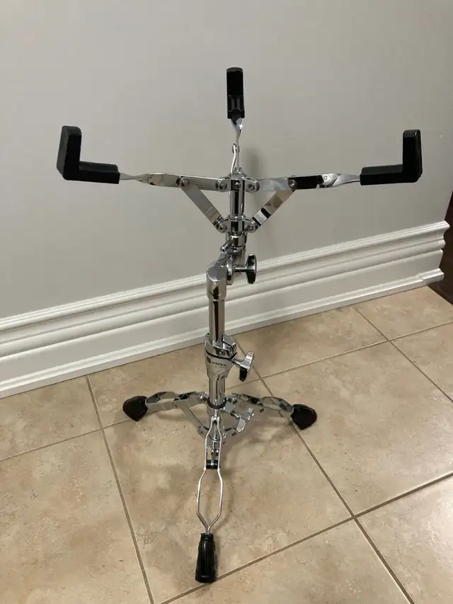Mapex Snare Stand  - Double Braced in Drums & Percussion in City of Toronto - Image 2