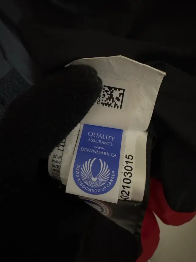 canada goose macmillan jacket  in Men's in City of Toronto - Image 10