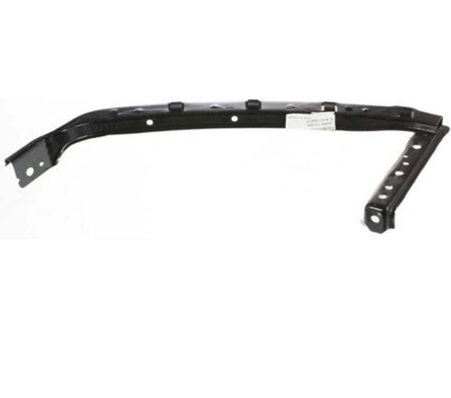 OE Replacement Honda Civic Front Driver Side Bumper Bracket (Par in Auto Body Parts in City of Toronto