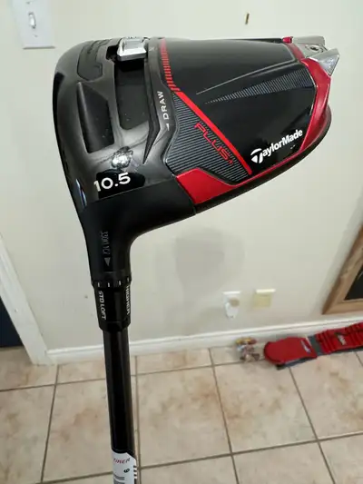 Taylormade Stealth 2 Plus Driver Left handed Men’s Brand new Diamana 60g stiff graphite shaft that h...