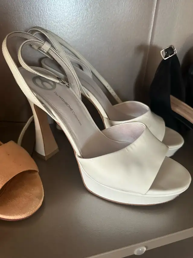  MOVING SALE – Women’s Shoes & Sandals  in Women's - Shoes in Mississauga / Peel Region - Image 4