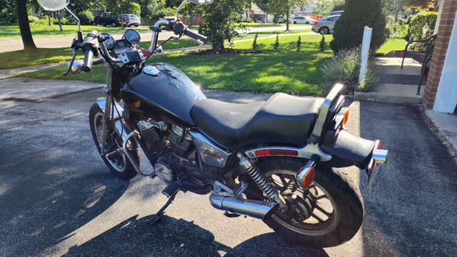 Beautiful Honda Shadow 500 in very good condition in Street, Cruisers & Choppers in Mississauga / Peel Region - Image 2