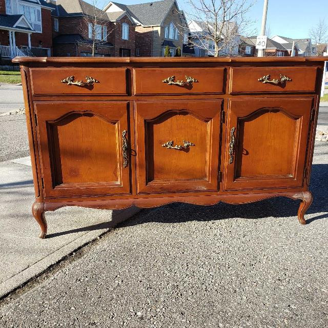 ALL MUST GO! Quality Brand Name Dressers,Sideboards and Cabinets in Hutches & Display Cabinets in Markham / York Region - Image 3