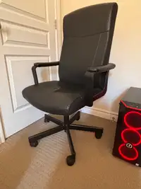 Office chair (need gone quick)