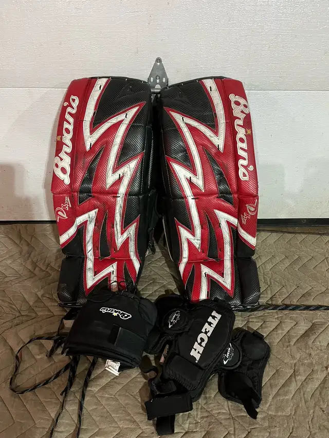 31” Brian’s Goalie Pads in Hockey in Strathcona County - Image 2