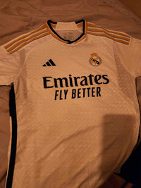 Chandail Real Madrid  L XL Emrates White