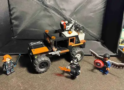 LEGO - Crossbones Hazard Heist Marvel 76050 - 99% complete -, View more