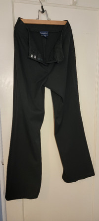 Tristan & Iseut Size 10 Black Dress Pants - $10