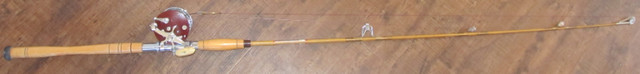 Vintage Fishing Pole for Large Fish in Fishing, Camping & Outdoors in Peterborough - Image 2