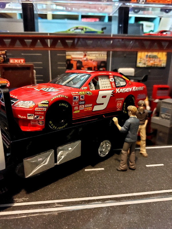 Diecast Cars &Trucks 1:24 th Scale 
Nascar  in Toys & Games in Hamilton