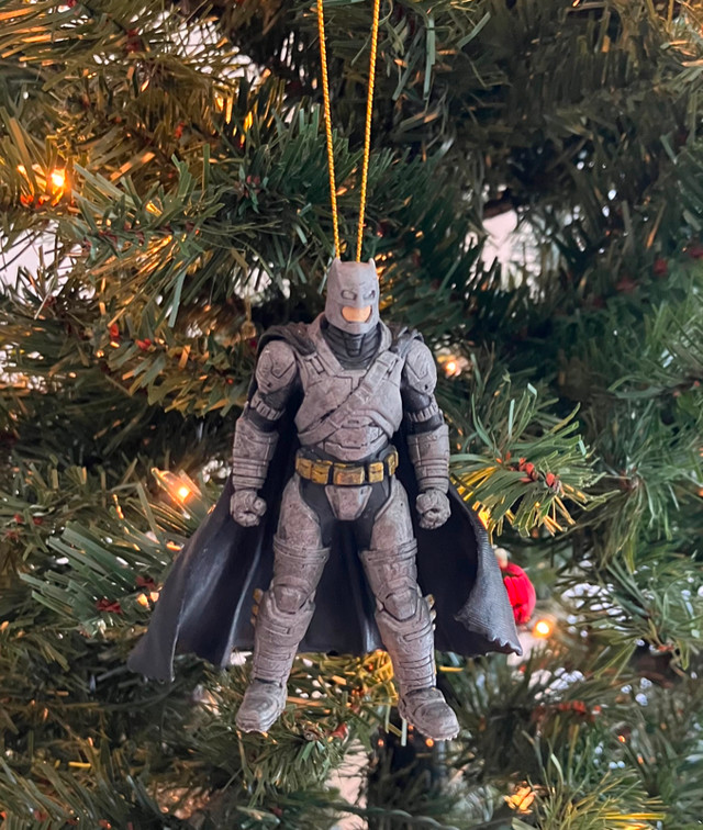 Christmas Ornaments Batman V Superman Dawn of Justice Schleich in Arts & Collectibles in Oshawa / Durham Region - Image 2