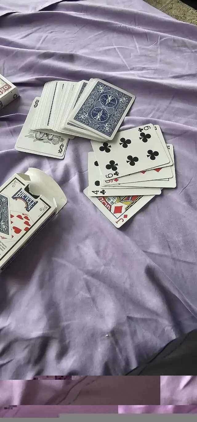 Bicycle Poker Size Standard Index Playing Cards 4 decks in Toys & Games in City of Toronto - Image 4