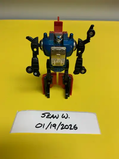 Transformers “Bombshell” KO. $5. Thanks for looking. Check my other ads.