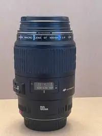 Canon EF 100MM f2.8 USM Lens