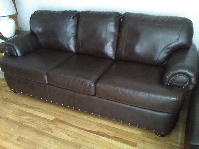 2 Matching Brown Bonded Leather Sofa/Couch dans Sofas et futons  à Ville de Montréal