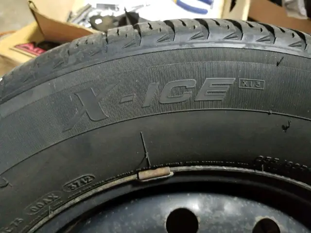 Set of 4 Michelin X-ice winter tires 235/60R16 off 05 Freestar in Tires & Rims in Cambridge - Image 4