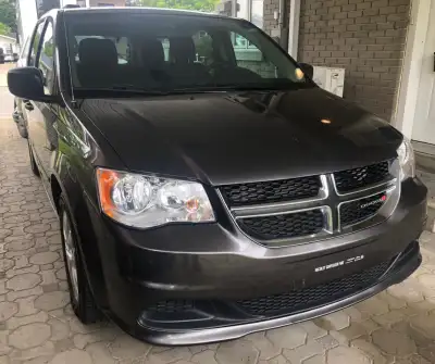 (Succession) 14750$ Un seul propriétaire Dodge Caravan 2015 [106 000] km au compteur. Voiture en exc...