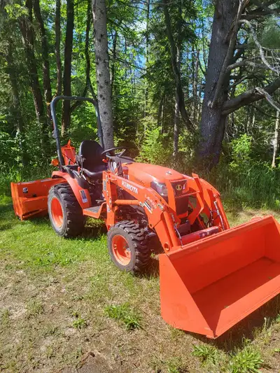 My tractor was stolen on July 5th from Port Sydney , Mukoka Ontario . It's a 2019 Kubota B2601. 140...