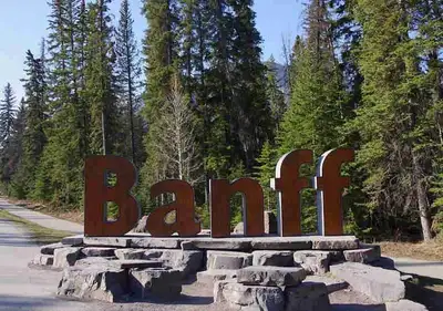 Spots available. Shared dorm-style, unisex, rooms in a large centrally- located home in Banff. Fully...