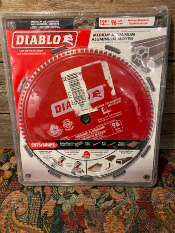 NEW Diablo 12” 96 Tooth Mitre Saw Blade for Aluminum/Plastics in Power Tools in Charlottetown