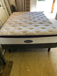  Simmons beauty, rest pocket coil, electric adjustable bed