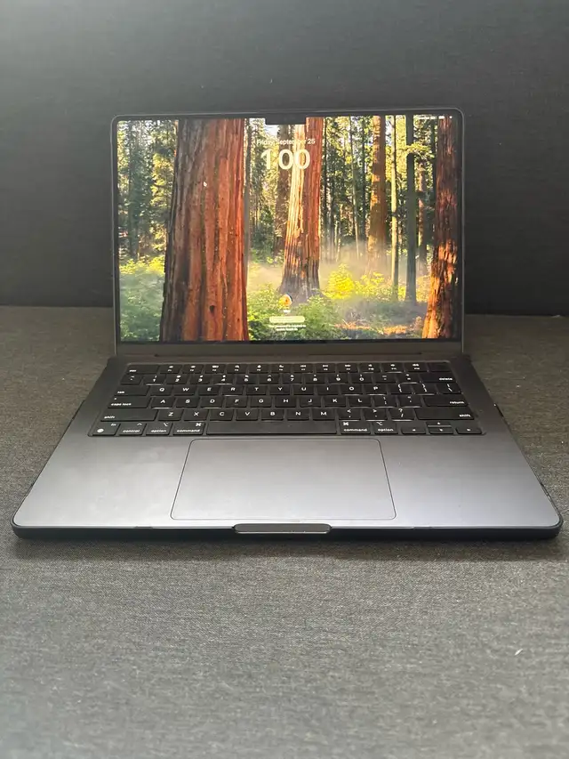 MacBook Pro M4 512GB 16GB RAM