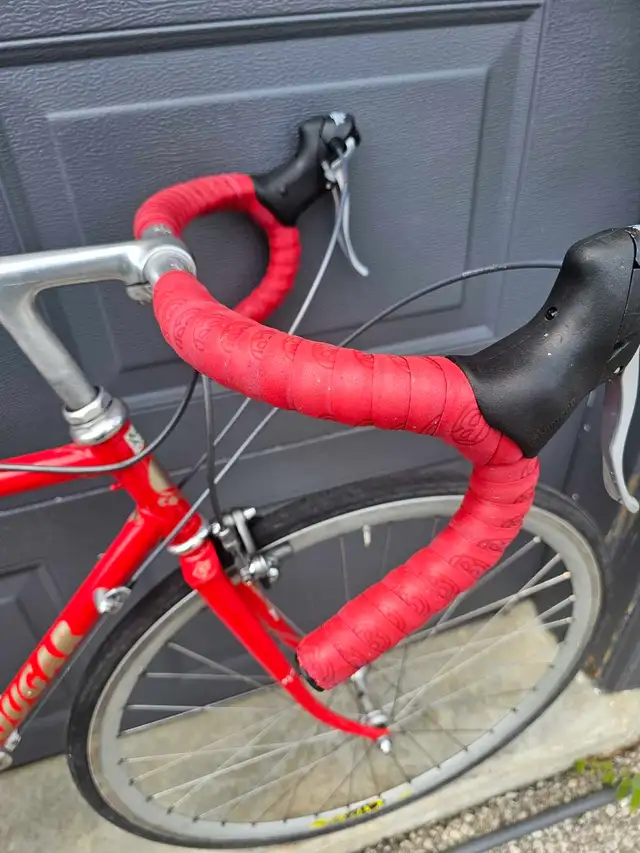Cinelli Gougar Road Bike in Road in Barrie - Image 10