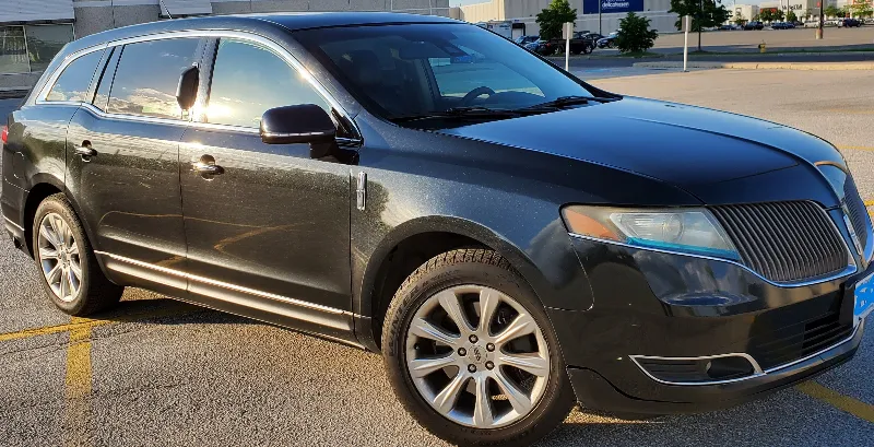 Lincoln MKT 2015 w/ Propane-dual fuel. Fully loaded.