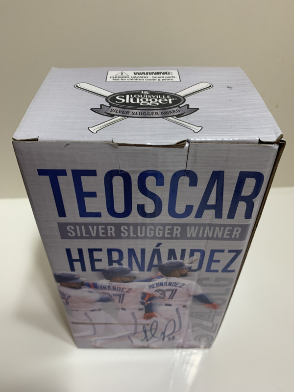 Toronto Blue Jays Bobblehead in Arts & Collectibles in St. Catharines - Image 2